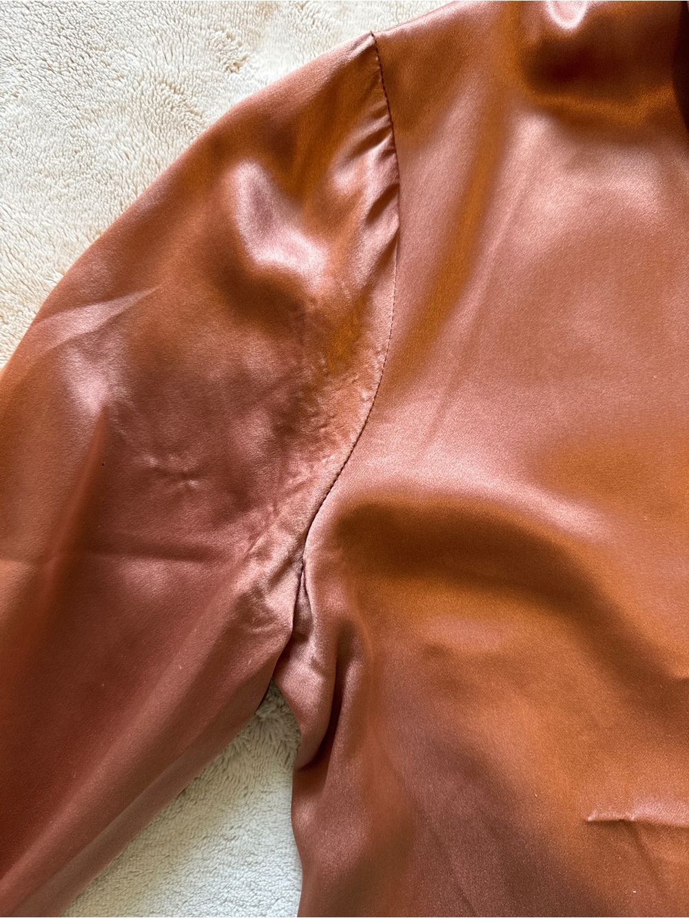 Reformation 100% Silk Pink Rust Button Up Top, XS (Many flaws see pics) - Picture 5 of 15